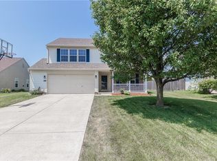1682 Copeland Farms Dr, Greenfield, IN