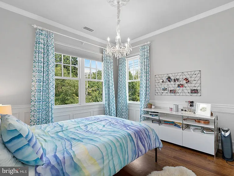 4400 Elm St — Photo 31