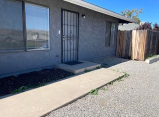 21255 Madre St APT B, Tehachapi, CA 93561