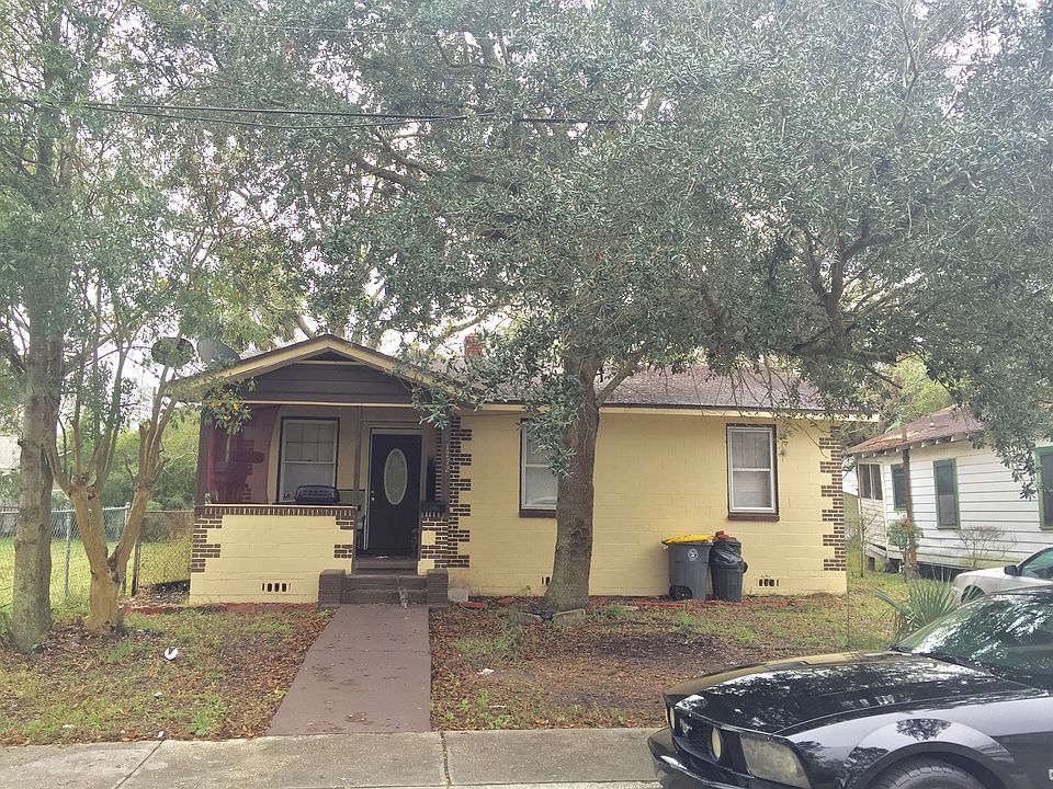 1st image of 1272 W 27th St