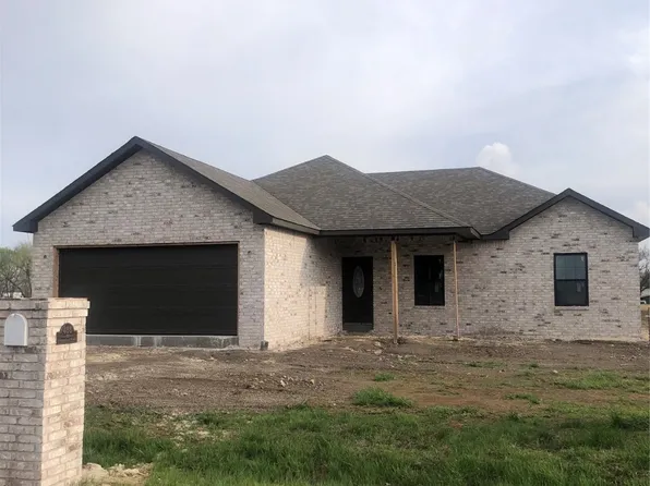 488 Hampton Rd, Adair, OK 74330