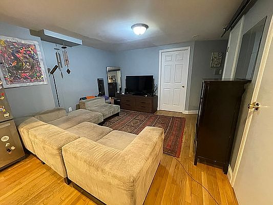 2nd image of 297 Wythe Ave APT 1