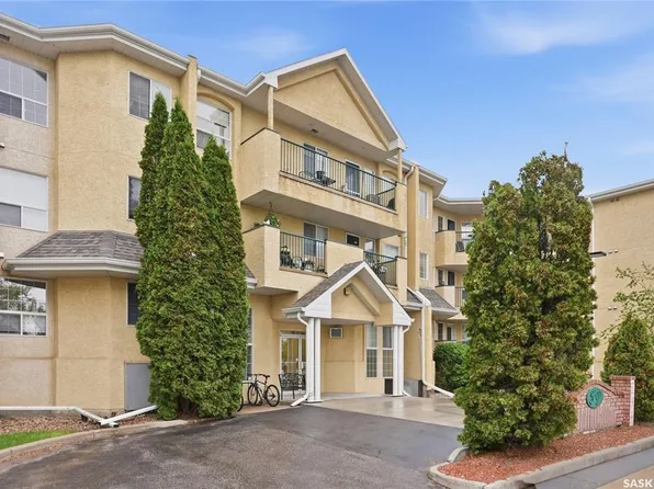 UNIT 107-100 1st AVENUE S, Martensville, SK S0K 2T0