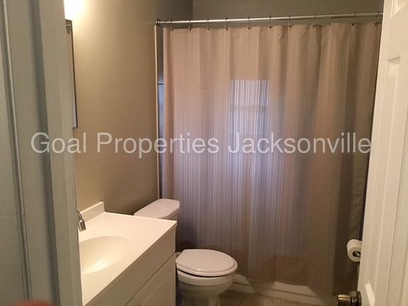 5th image of 483 Tara Ln