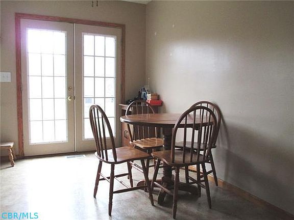 4th image of 1621 Park Place Dr