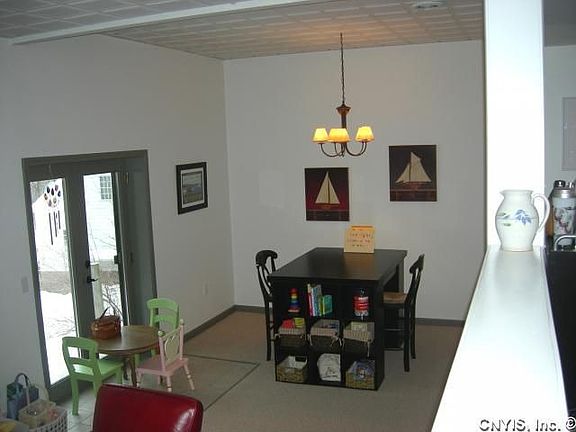2nd image of 727 Stinard Ave