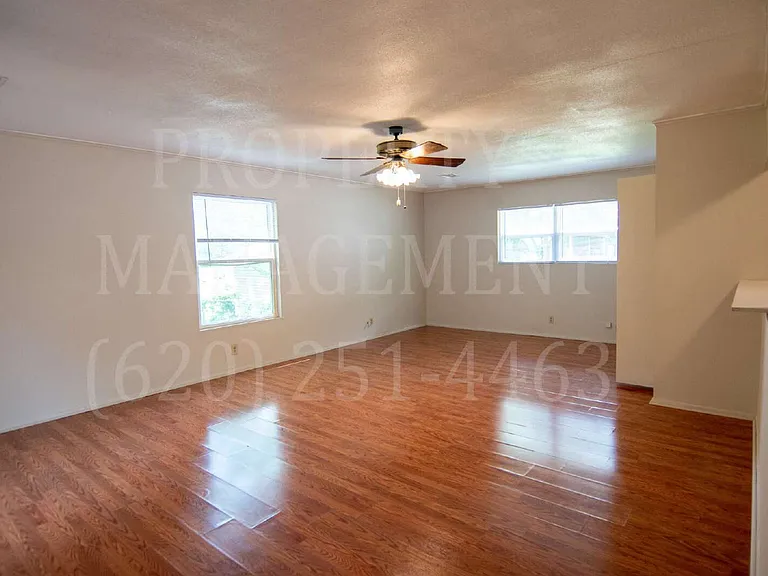 204 Edgewood Dr — Photo 14