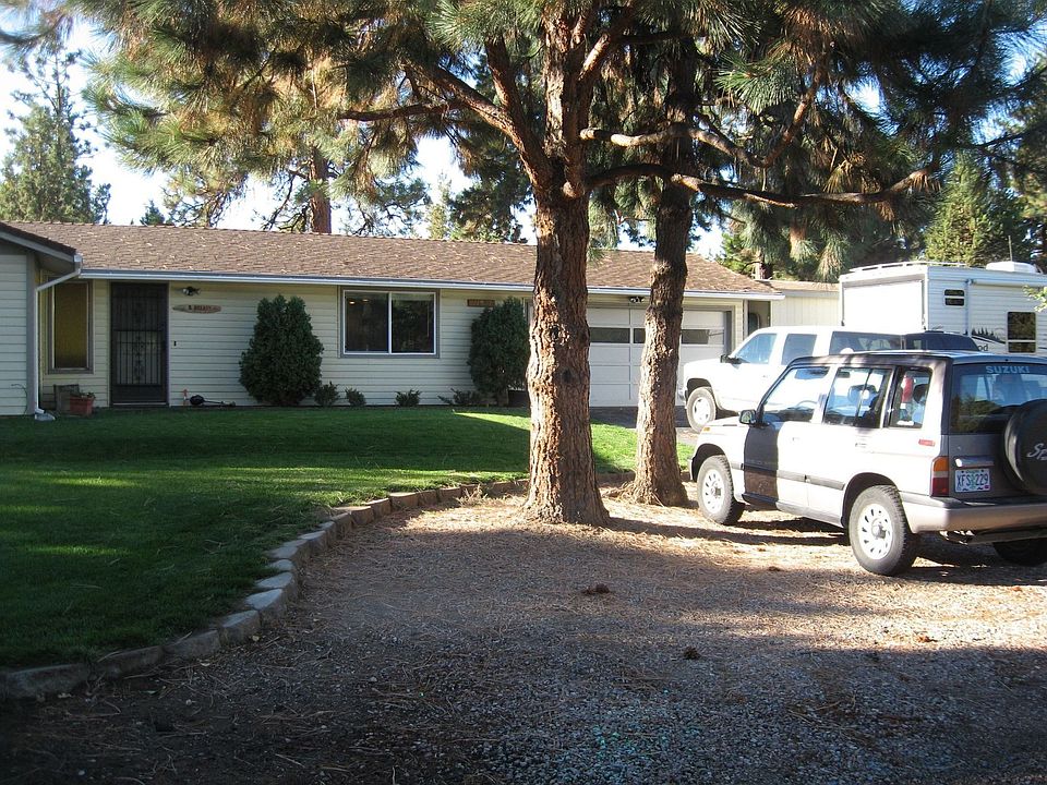 front right side 2nd view