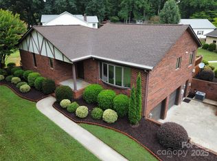 614 Azalea Ln, China Grove, NC 28023