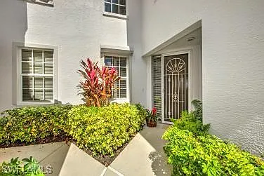 2 bed, 2.0 bath, 1629 sqft, $3,900 — Photo 4