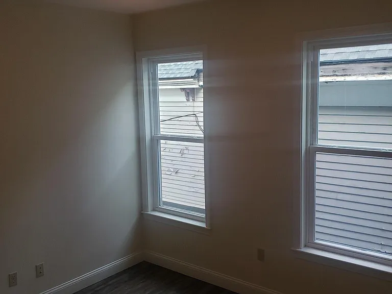 418 McGrath Hwy — Photo 20