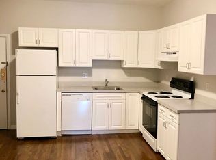 15 Stearns Rd APT 3E, Brookline, MA 02446