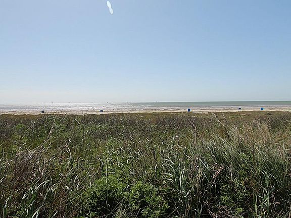 4th image of 25 Grand Beach Blvd