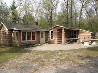 4940 Caseville Rd, Caseville, MI 48725