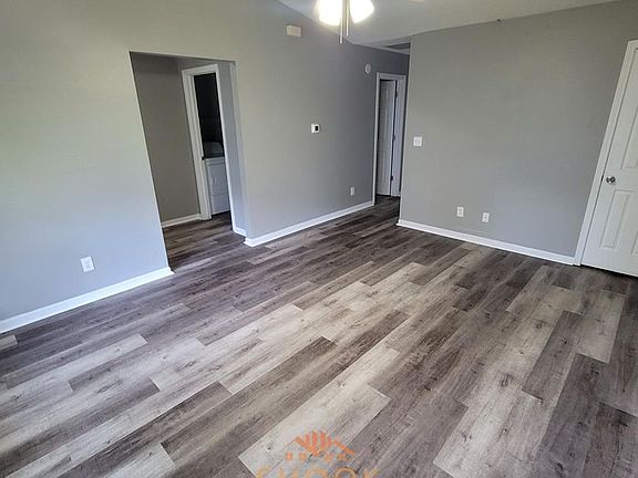 2nd image of 1712 Wilson St #B