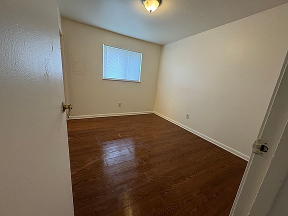 3rd image of 272 S Davis Ave #A