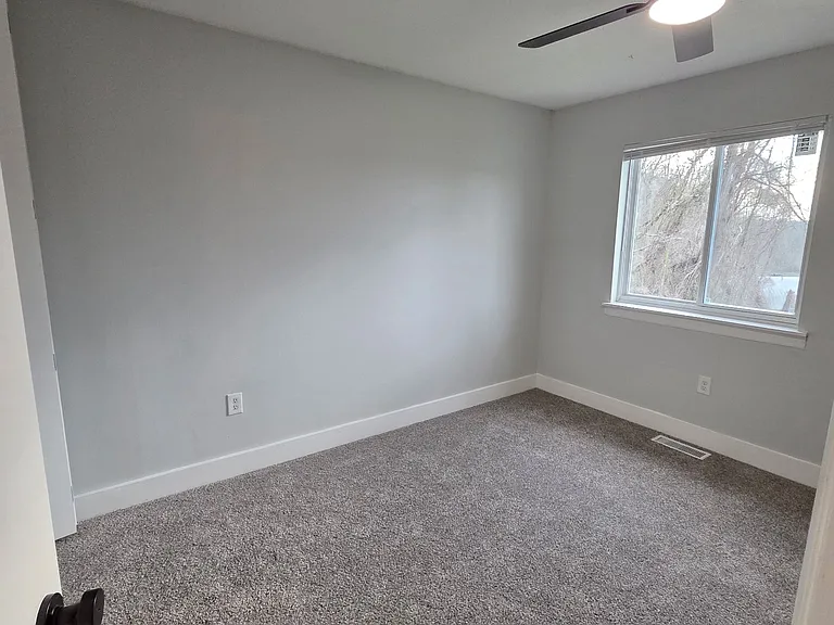 25 Martin St #17 — Photo 3