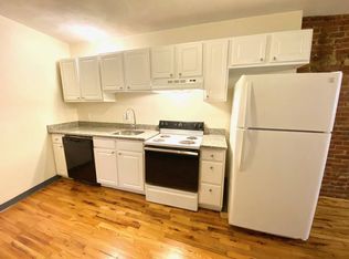 838 Huntington Ave #2A, Boston, MA 02115