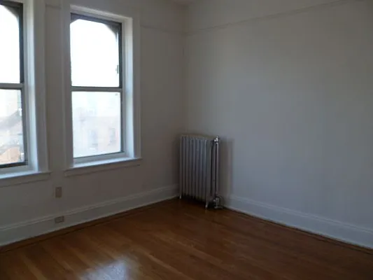 Rented by Arena Real Estate | media 11