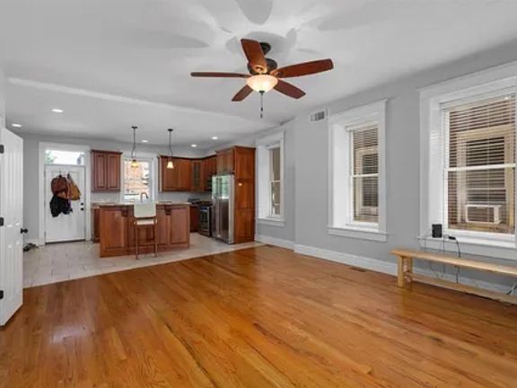 5th image of 2909 Missouri Ave #A