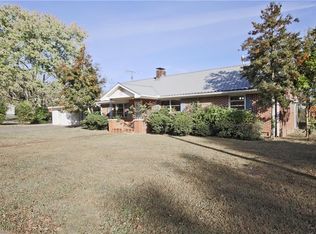 1293 Haithcock Dr, Ball Ground, GA 30107