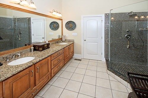 5th image of 7872 Buena Vista Dr