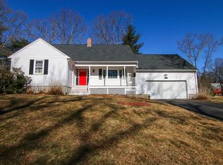 2 Toni Ln, Franklin, MA 02038