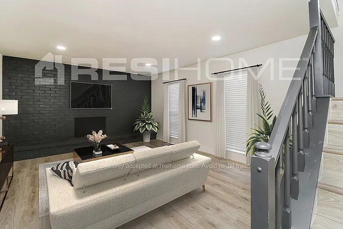 7430 Elderberry Ln — Photo 6