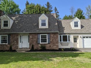 1741 Ridge Rd, Ontario, NY 14519