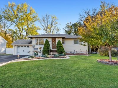 17 Stylon Rd, Wayne, NJ, 07470