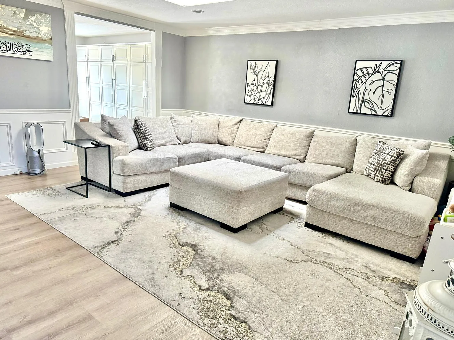 4 bed, 2.5 bath, 1830 sqft, $4,795 — Photo 2
