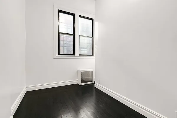 Rented by Compass | media 13