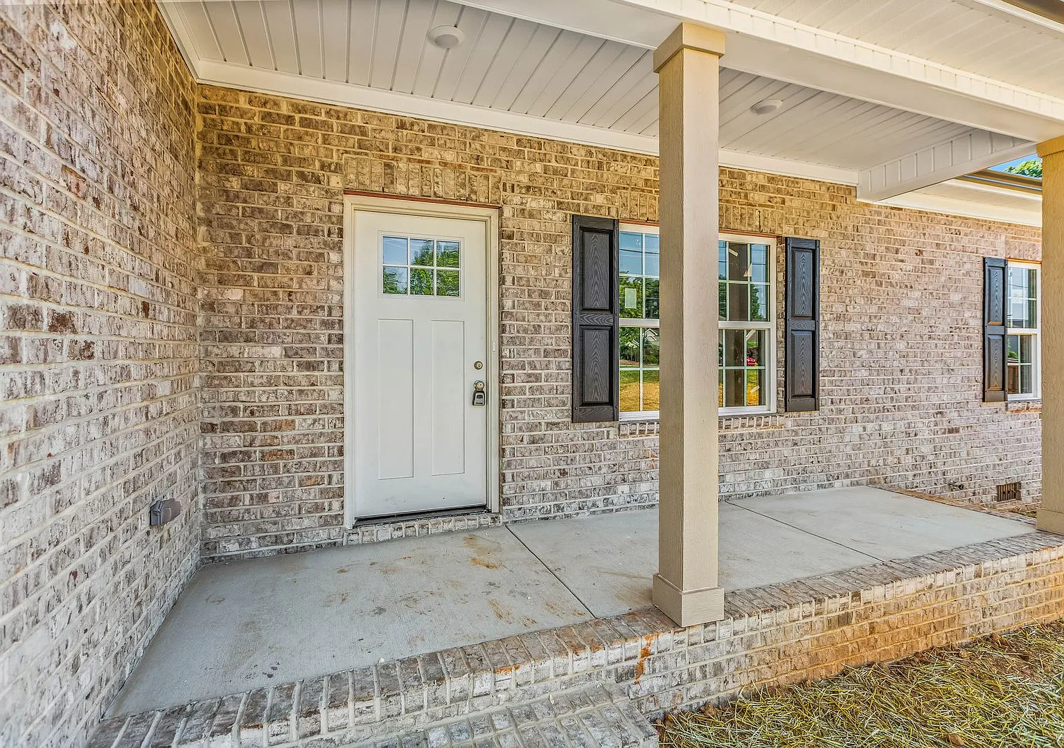 Brand-New Three-Bedroom Brick Home with Two-Car Garage — Photo 2