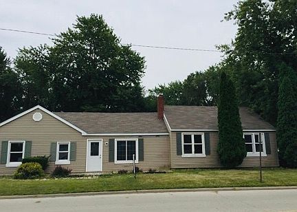 Front of Home Newer Roof! 