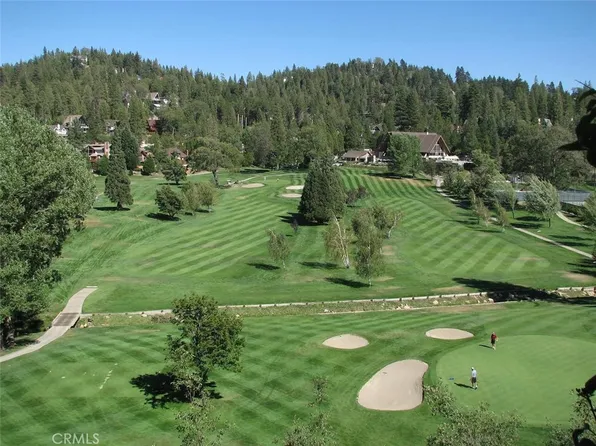 301 Riviera Dr, Lake Arrowhead, CA 92352