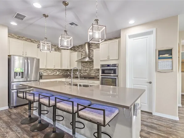9952 Celestial Cliffs Ave, Las Vegas, NV 89166