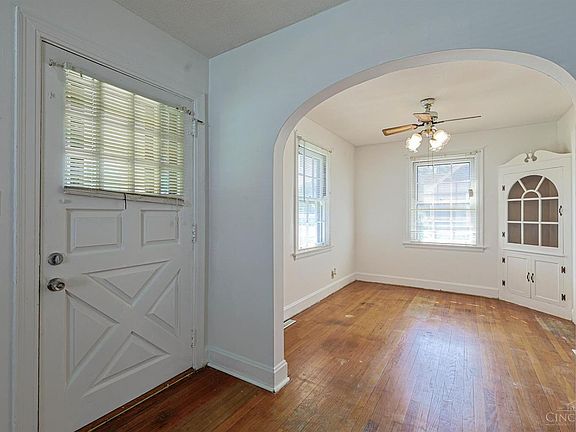 5th image of 1179 Beacon St