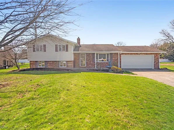 7412 Mudbrook St NW, Massillon, OH 44646