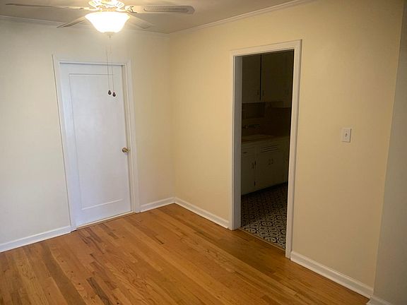 5th image of 2561 Louisiana St