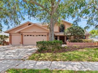 7938 Harwood Rd, Seminole, FL 33777