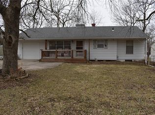 3502 S Bowen St, Independence, MO 64055