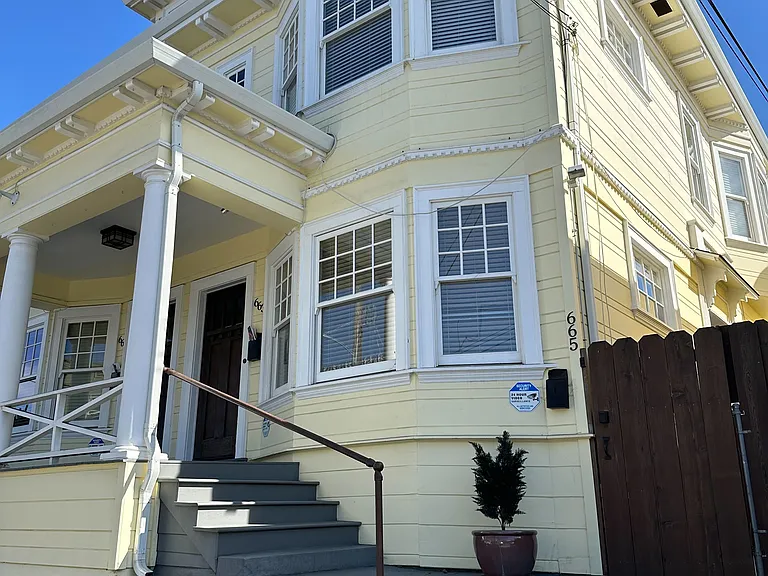 4 units total, 665 is the bottom left with a separate entrance