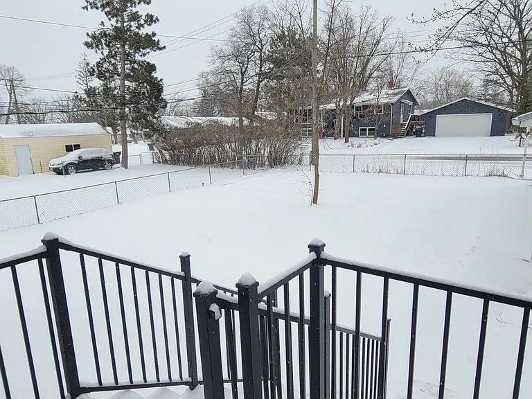 306 Norwood Dr NE — Photo 16