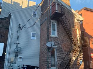 2004 E Carson St, Pittsburgh, PA 15203