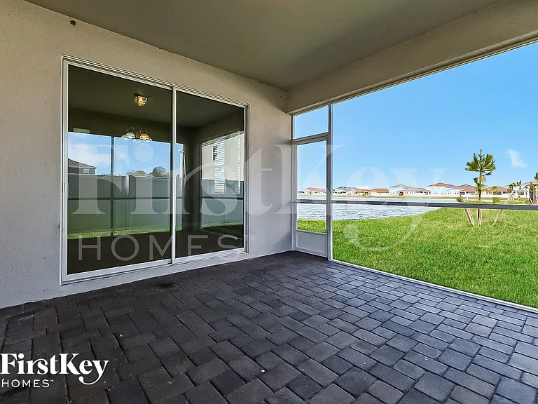 11836 Clare Hill Ave — Photo 14