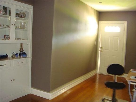 3rd image of 2521 Avenue E