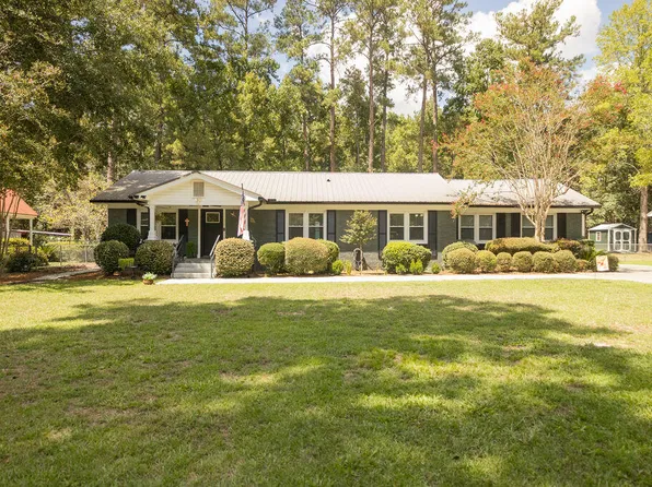 114 Sharon Dr, Walterboro, SC 29488