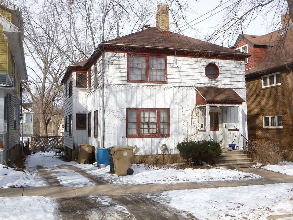 Front view and drive