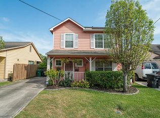202 Delaney St, Houston, TX 77009