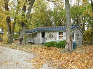 9198 S Verna St, Claypool, IN 46510